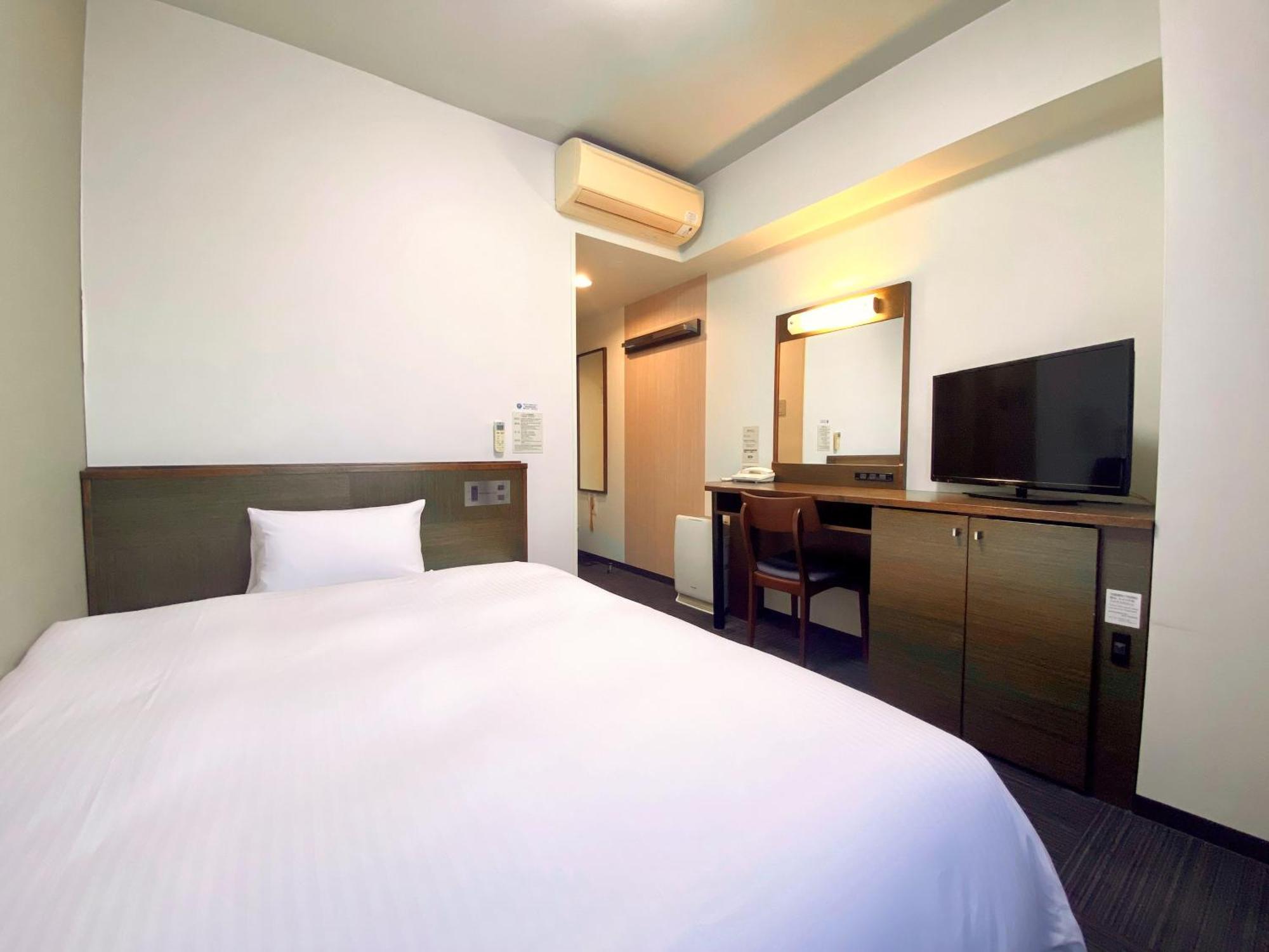 Hotel Route-Inn Ashikaga Ekimae Εξωτερικό φωτογραφία